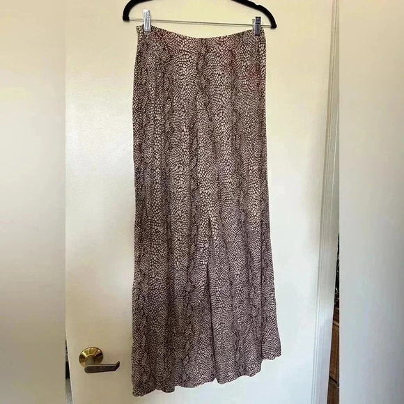 Like New Brown Print Wide Leg Anthropologie Pants - Picture 5 of 7